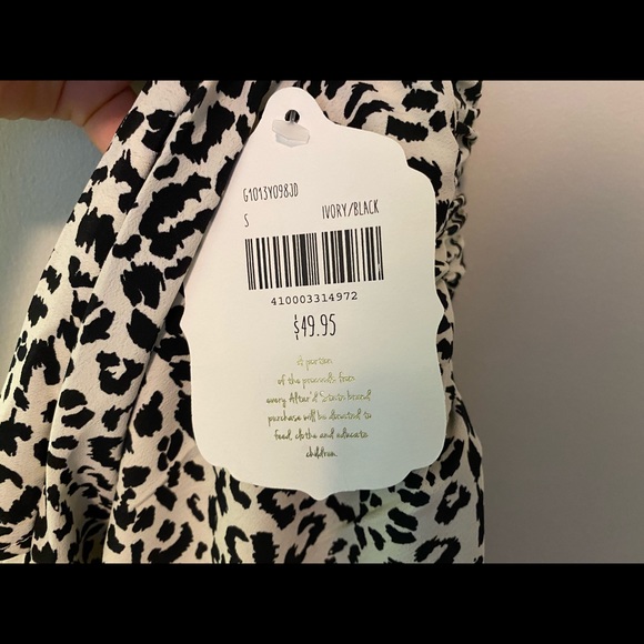 Altar’d State skirt - Picture 3 of 5